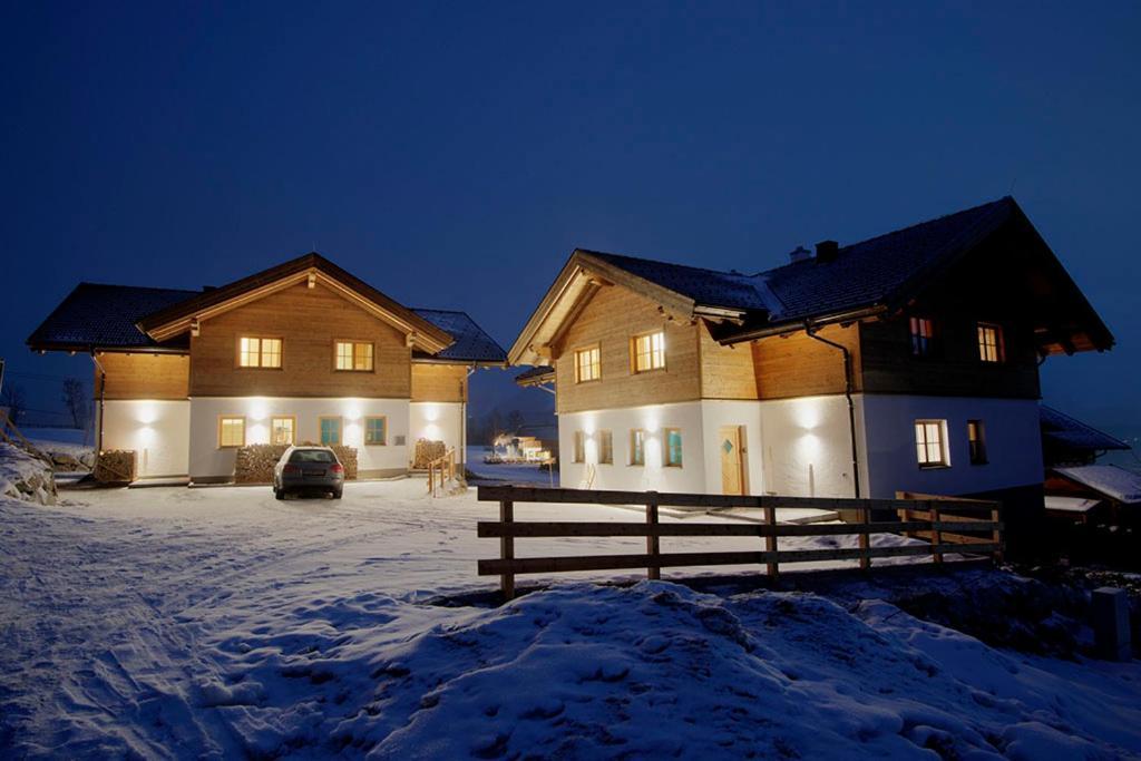 Ski In/Ski Out Chalets Tauernlodge By Schladming-Appartements Exterior photo