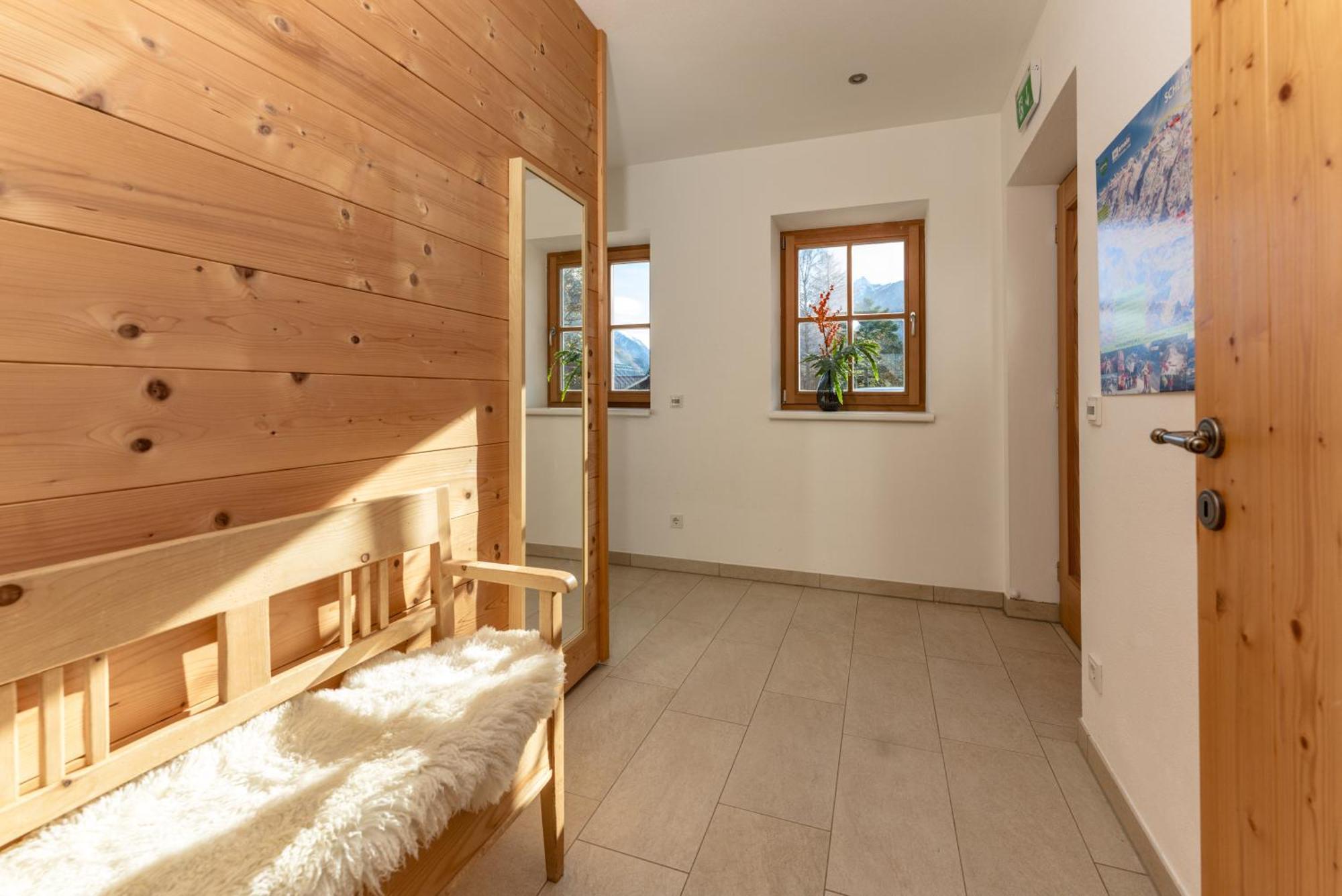 Ski In/Ski Out Chalets Tauernlodge By Schladming-Appartements Room photo