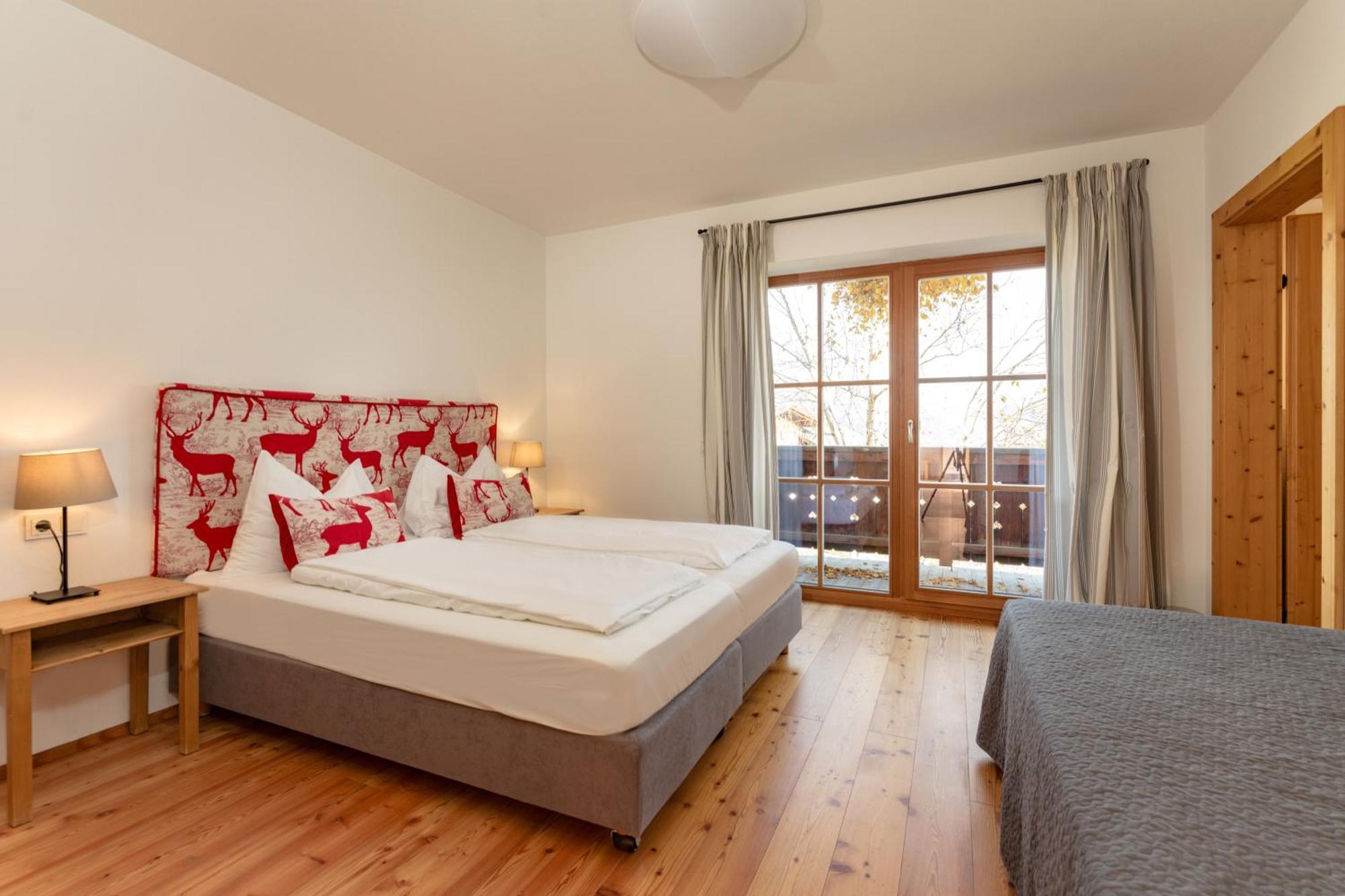Ski In/Ski Out Chalets Tauernlodge By Schladming-Appartements Room photo